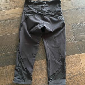 Lululemon cropped mesh bottom leggings